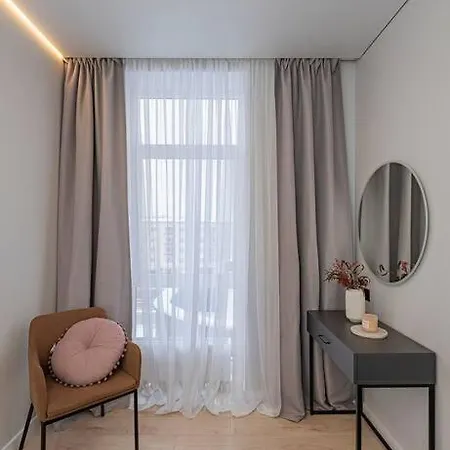 Lovely 1bd By Domvia Apartment *