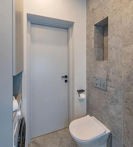 Lovely 1bd By Domvia * Kowno